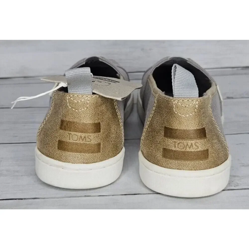 TOMS Kid's Slip On Casual Shoes Gray Canvas Comfort Loafers Size 1.5